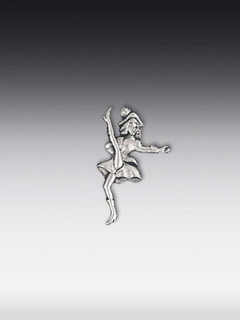 Tinnen relief Dansmarieke