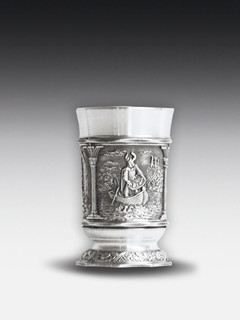 Tinnen Wijn beker Nibelungen